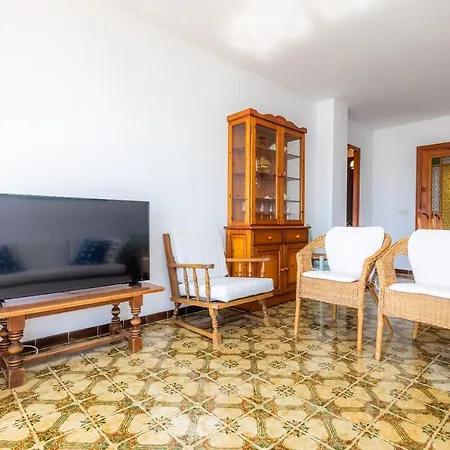 Skyline Cala Nau Апартаменты *